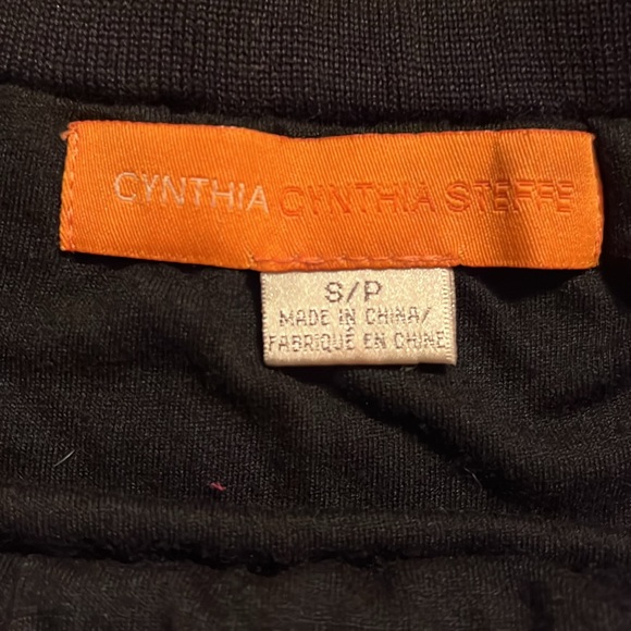 Black macrame bell skirt - Picture 5 of 5